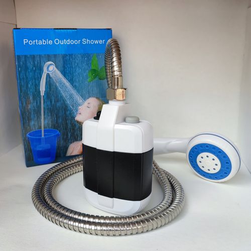 👉 Portable Camping Gear Shower