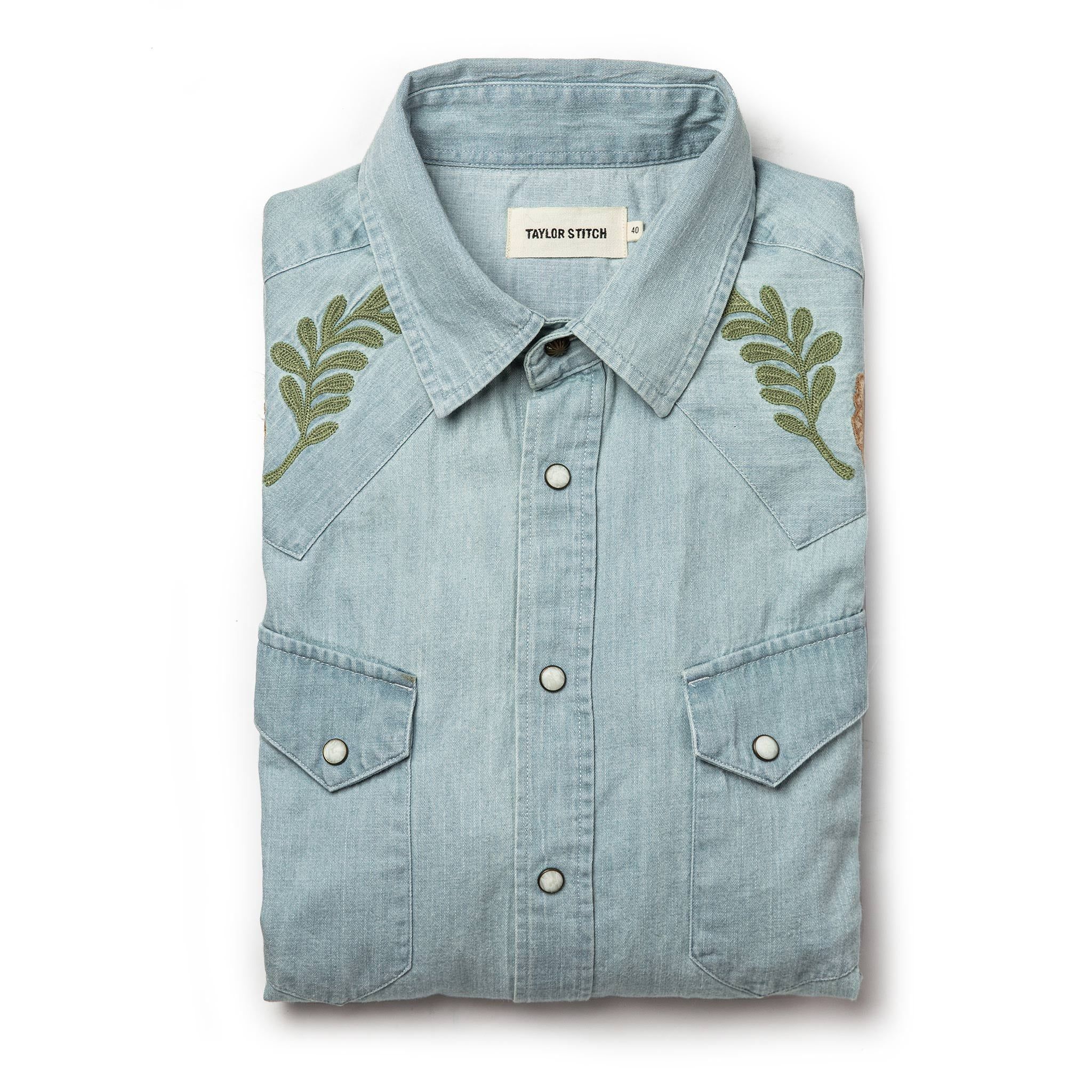 Wneoo Embroidered Western Shirt in Washed Denim