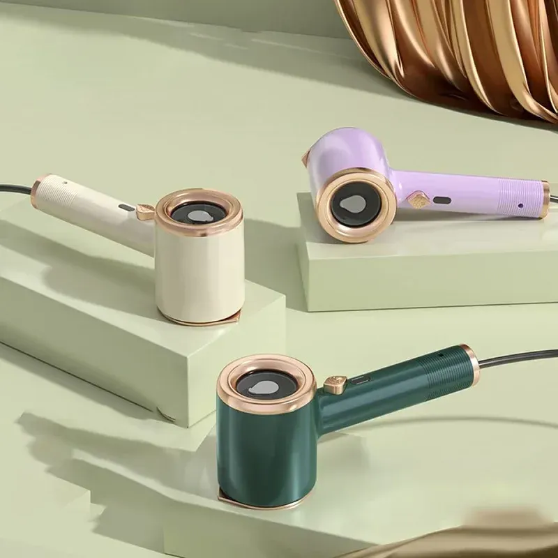 Handheld iron for hanging ironing