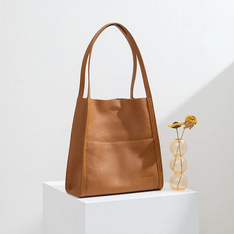 🔥Last Day Promotion 49% OFF⏰Solid color simple genuine leather shoulder bag🔥