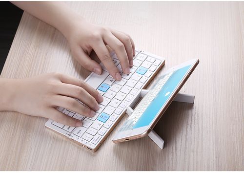 Mini Folding Bt Wireless Charging Stand Teclado   Android Ios PC universal