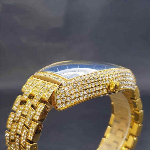 🔥 AFRICAN NIGHT STAR - GLOW LIKE A KING IN THE DARK! 47mm Barrel Men's Watch with Japan Movement ✨ Super-Bright Night Glow | 💧 30M Waterproof | 💰 Gold-Plated Luxury