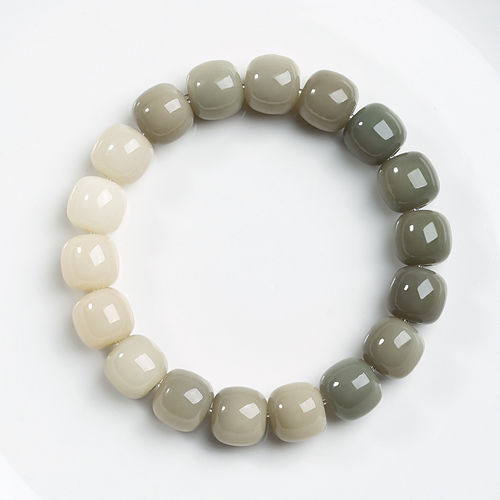 Ghana's Stylish Bodhi Seed Bracelets - Unisex Handmade Beads for Students & Fashion Lovers