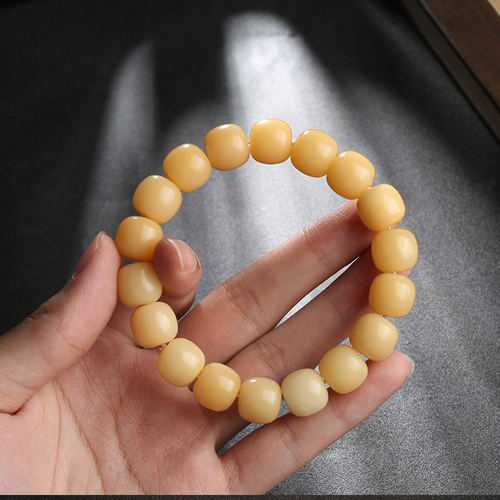 Ghana's Stylish Bodhi Seed Bracelets - Unisex Handmade Beads for Students & Fashion Lovers