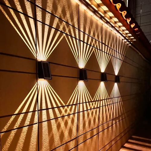 Outdoor waterproof 4-Led solar wall-mounted decorative spotlights
