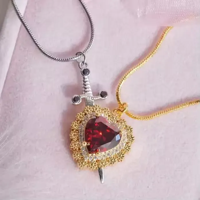 Heart-Piercing Love Dagger Sword Pendant – Double-Layered Heart Necklace, Anime-Style Alloy Jewelry