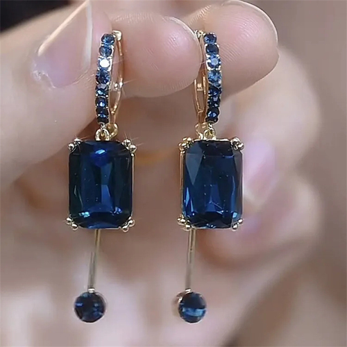 Korean-Inspired Exquisite Rhinestone Square Crystal Clip-Ons: Blue Geometric Sphere with Minimalist Chic & Premium Vibe