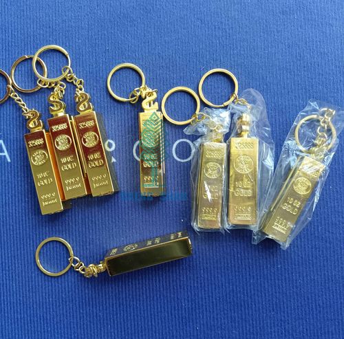 Creative Gold Bar Shaped Portable Lighter Cute Vintage Kerosene Keychain Torch for Kitchen Use Match Key Chain