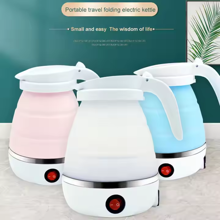 🌟Adventure seekers, look no further! Our Travelling Folding Kettle is a game-changer. 😎Made of electric silicone, it's foldable, 600ml & leak-proof. Perfect for trips or daily use at home. Compress it to save space, boil water in a jiffy. Whether you're camping or in a hotel, stay hydrated with this portable mini kettle. Grab yours now!