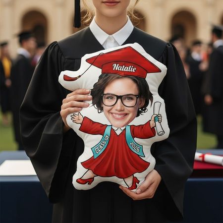 Custom Funny Face Graduation Pillow – Personalized Class of 2026 Senior Gift