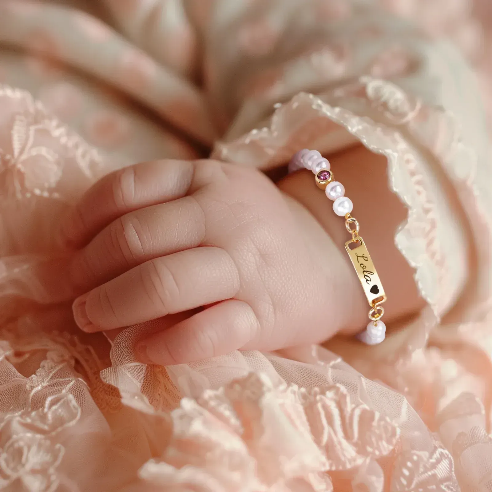 👶Personal isierte Baby Name und Birth stone Pearl Armband-Personal isierte gravierte ID Gold oder Silber Armband, Neugeborene und Mädchen Souvenir Geschenk