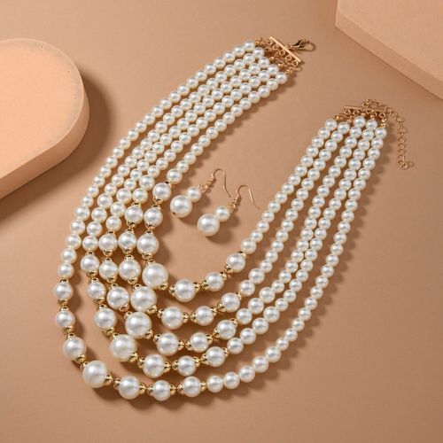 Pearl necklace