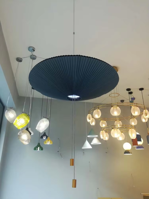 Nordic Umbrella Chandelier Creative Dining Room Living Room Bedroom Deformation Lamp