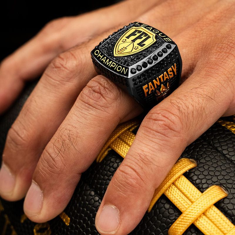 FFL Stunna Ring - Black/Gold
