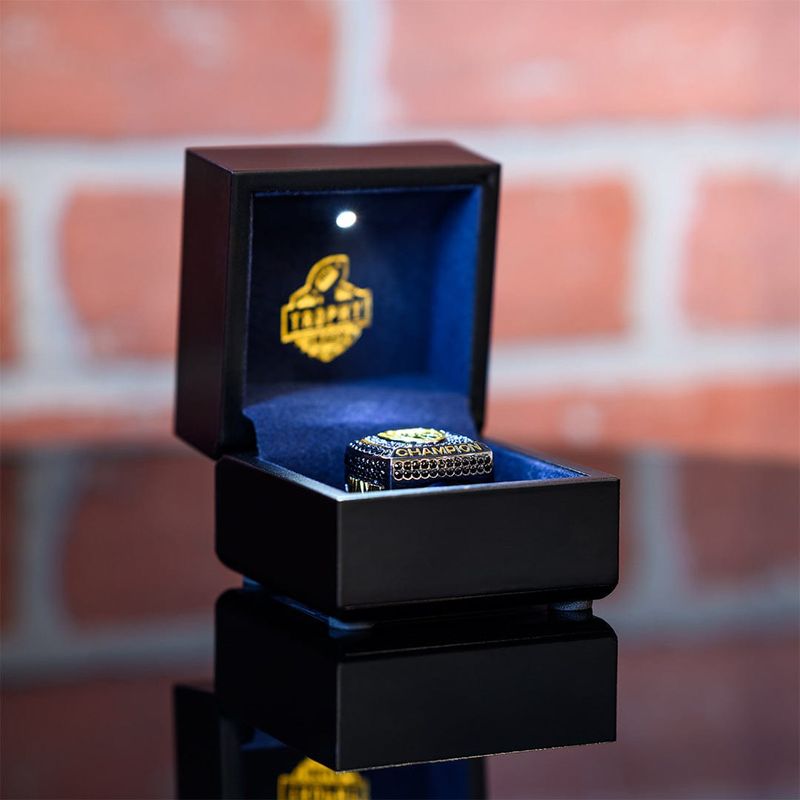 Lux Ring Box
