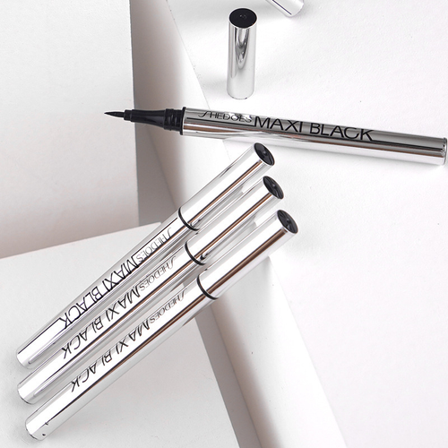 3 Pcs Max Black Liquid Eyeliner Pen, Waterproof Smudge‑Proof Long Lasting Eyeliner, Ultra‑Fine Tip Smooth Precise Eye Makeup High‑pigment deep black colour, sweat resistant, beginner‑friendly, perfect for daily and party makeup