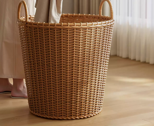 dirty clothes basket