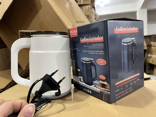 Super Blend 300W Grinder Ghanas Kitchen Go To Grinds coffee grains spices easy Compact fresh flour spice mixes way better than regular grinders