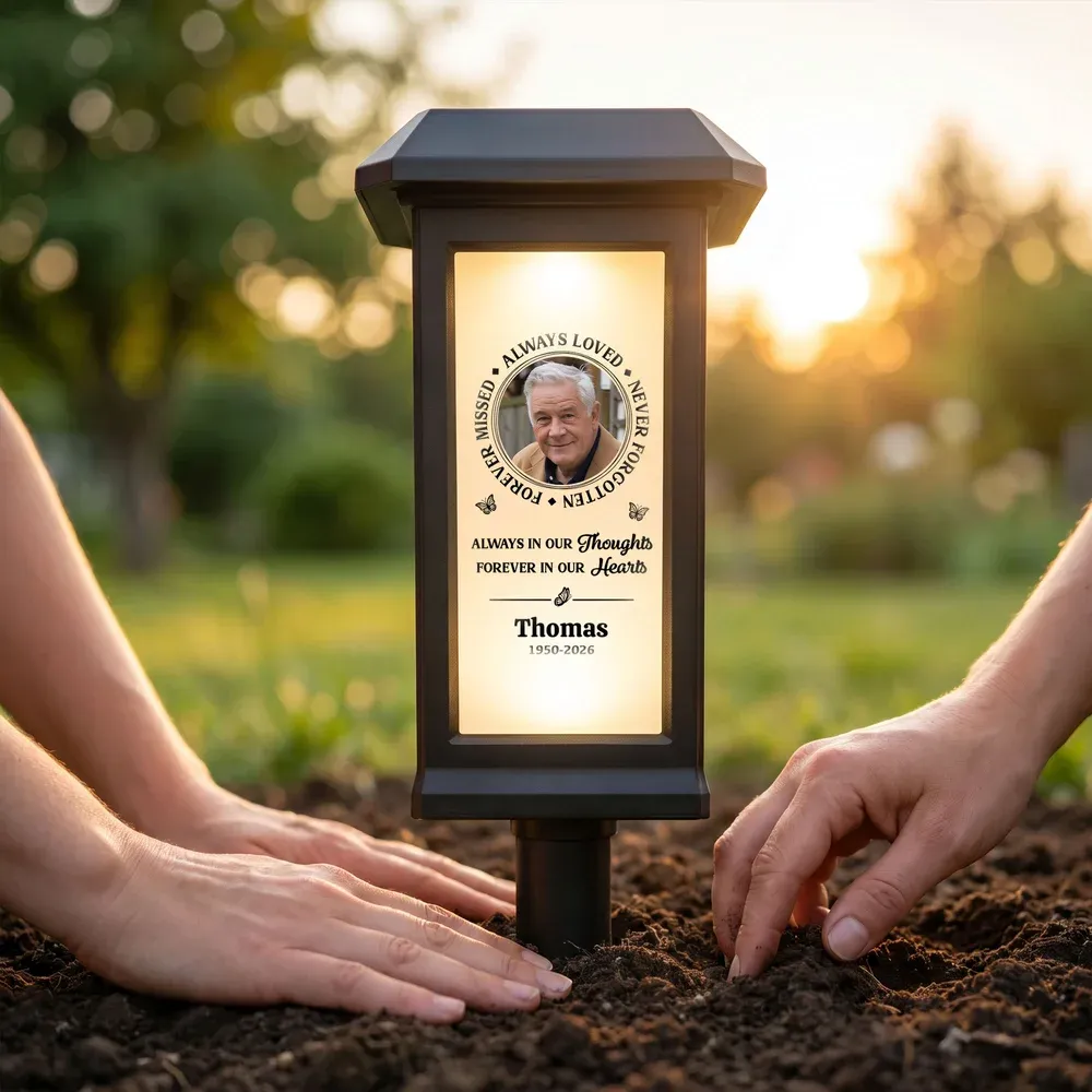 Personalized Memorial Solar Light With Photo - Keep Their Memory Shining, Day & Night