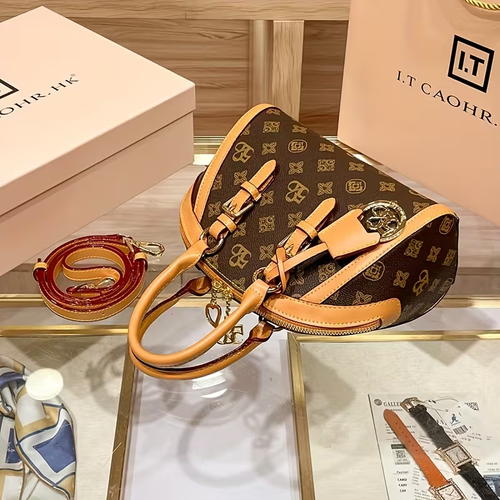 High-Quality Light Luxury Presbyopia Bag for Women, New High-End Fashion Shoulder Bag, Crossbody Handbag, Shell Bag, Small Bag