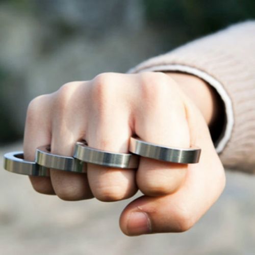 Ring self-defense tool portable foldable self-defense ring four-ring emergency survival window-breaking four-finger ring