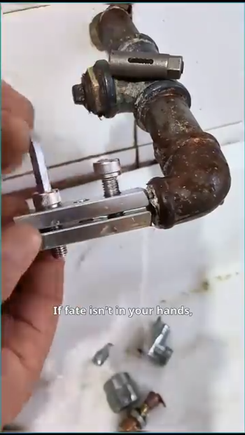 🔥Hot Sale🔥Multifunctional Broken Pipe Extractor Tool