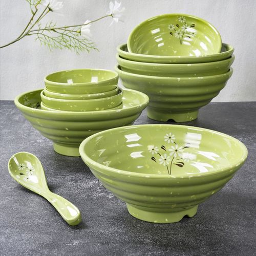 6-Piece Unbreakable flower print melamine bowls, lovely floral decor design. Food-safe A5 melamine, shatterproof & easy to wash, great for soup, noodles and daily meals. Fit home, cafes and local restaurants.