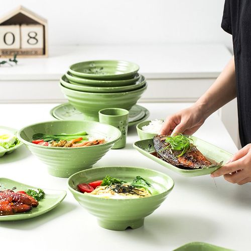 6-Piece Unbreakable flower print melamine bowls, lovely floral decor design. Food-safe A5 melamine, shatterproof & easy to wash, great for soup, noodles and daily meals. Fit home, cafes and local restaurants.