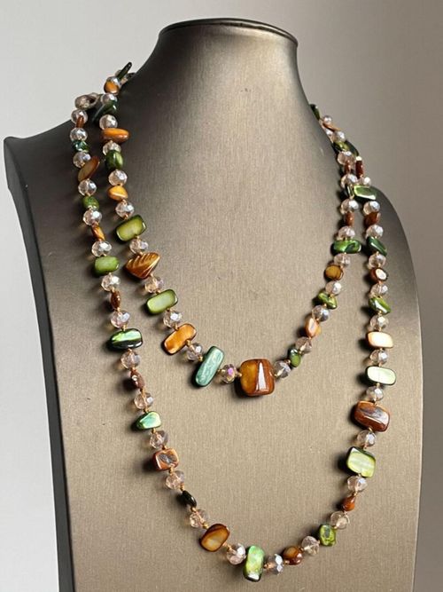 Three-in-one  Bohemian Beach Series Natural Shell Pendant Necklace.