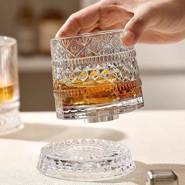 2 pc Uniquerotating drinking glass | ✨ Visually spectacular | 🎁 Perfect gift for whiskey lovers