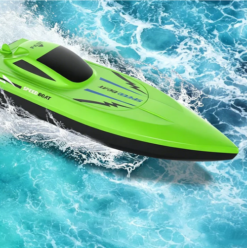 2.4G High-Speed RC Boat with Dual Motors