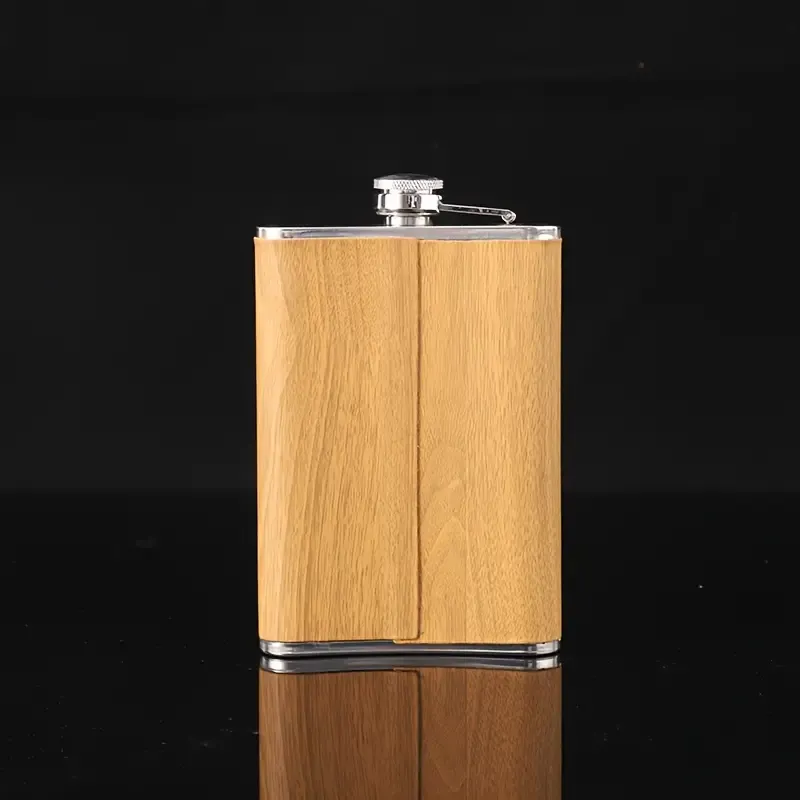 6 pieces of exquisite stainless steel men's mini hip flask set, including cups, funnels, and metal wine accessories, perfect for outdoor use