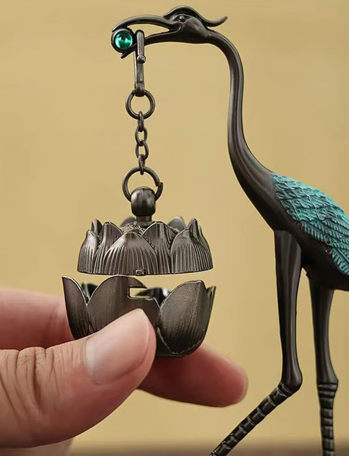 Lotus Crane Ornaments & Aromatherapy Diffuser