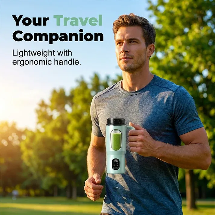 Mini Juicer to Go 🍓 Portable, lightweight, and perfect for fresh drinks