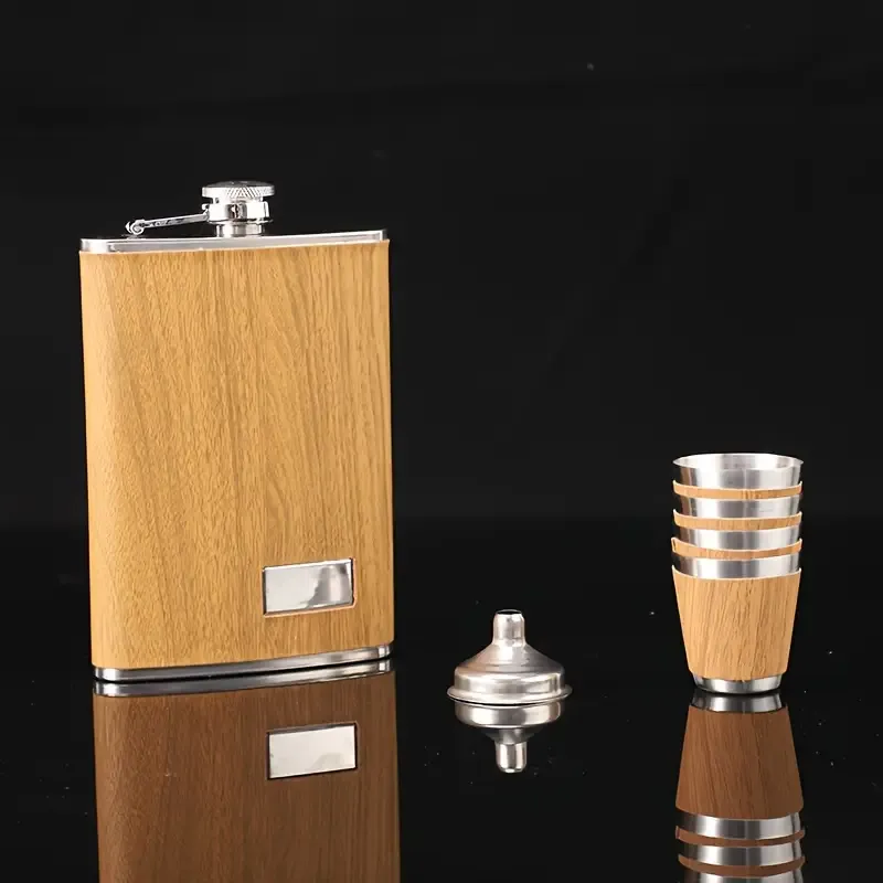 6 pieces of exquisite stainless steel men's mini hip flask set, including cups, funnels, and metal wine accessories, perfect for outdoor use