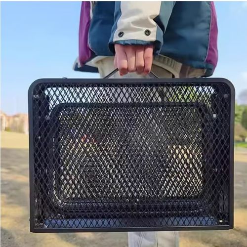Retractable folding metal grill table with side wings