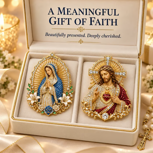 ✝️ 3D Jesus & Mary Sacred Devotion Pin | Gold-Tone Crystal Christian Brooch ❤️