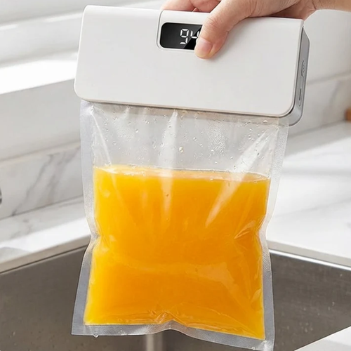Rechargeable Bag Sealer – No batteries needed, USB-C charging.
