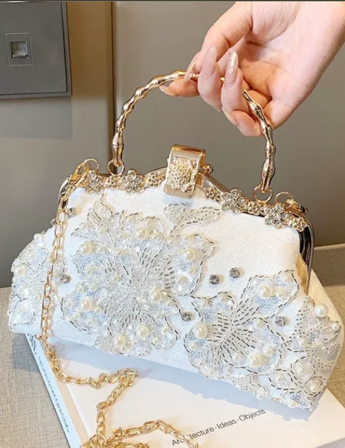 Pearl Embroidered Handheld Banquet Handbag with Open Closure and Chain Decoration Durable Feature