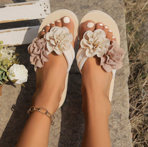 Women's Non-Slip Beach Sandals with Floral Details