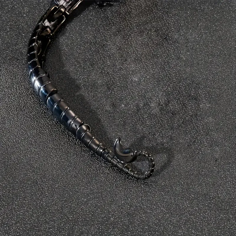 Men's Retro Punk Motorcycle Bracelet - Bold Black Scorpion Design, Alloy Fashion Accessory, European and American Style, Bold