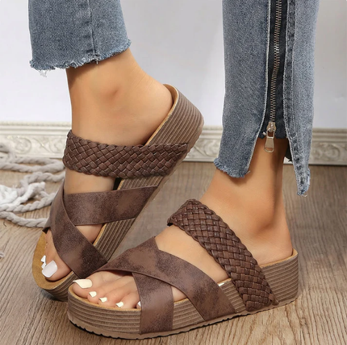 Women's Criss-Cross Woven Strap Wedge Sandals –