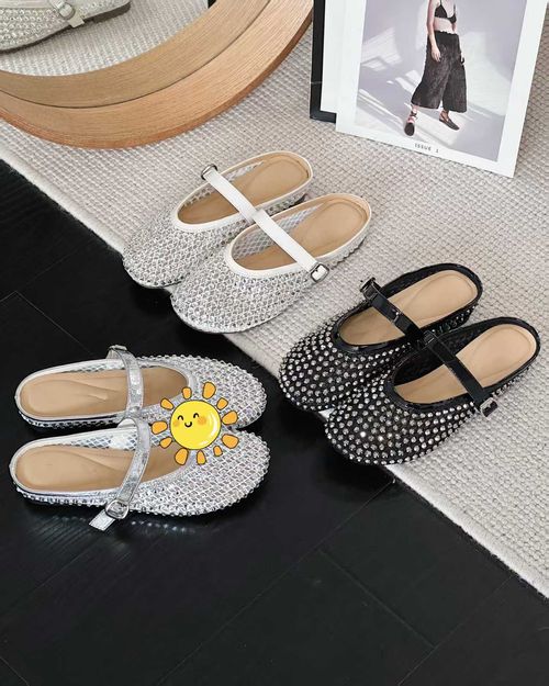 Diamond Toe Slippers