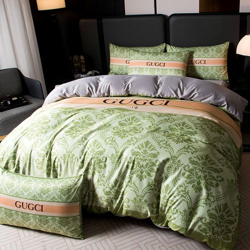 Gucci  枕カーバー シーツ 掛け布団カバーシングル セミダブル  4 点セット ダブル おしゃれ かわいい 花柄 かけ布団カバー 布団カバー 北欧 プリント 軽い 通年 掛けカバー 羽毛布団カバー 柔らかい 洗える 来客用 新居 買得 复制 复制