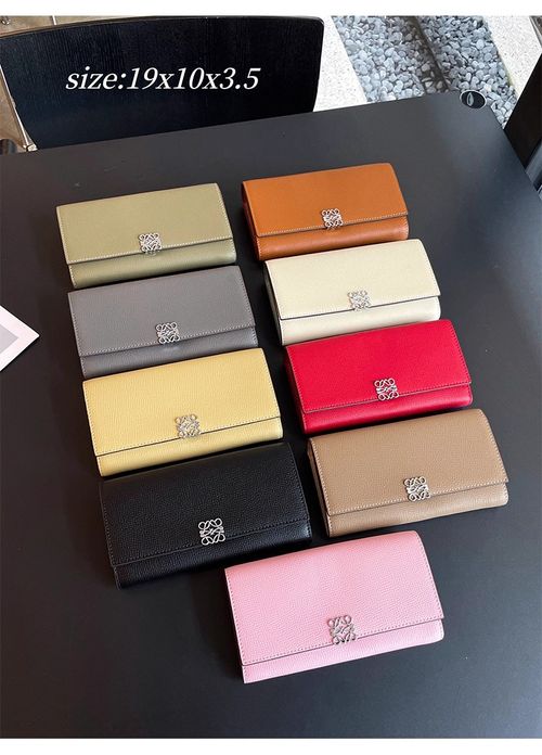 LOEWE ロエベ 二つ折り長財布 C821ACWX07 レディース アナグラム コンティネンタルウォレット レザー 2150 SAND