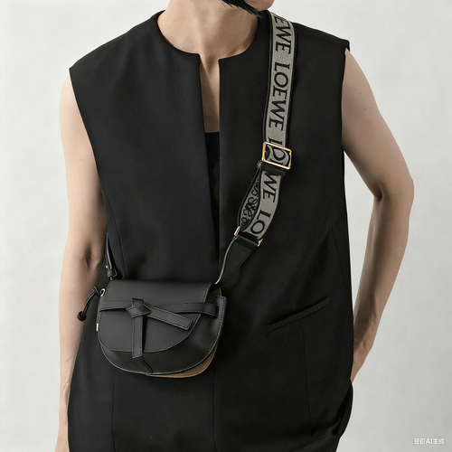 LOEWE ロエベ ショルダーバッグ GATE DUAL MINI A650N46X13 レディース ゲート デュアルバッグ ミニ クロスボディ レザー ジャガード 1100  BLACK A650N46X131100