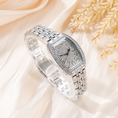 Exquisite Baby's Breath Bracelet with Waterproof Women's Watch
