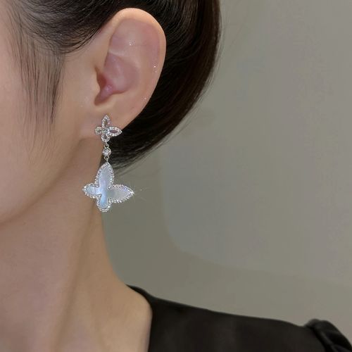 Exquisite & Versatile Mother-of-Pearl Butterfly Earrings