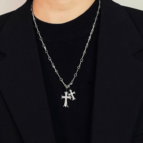 CH Fashion: Diamond-encrusted Double Cross Pendant Necklace for Women – Simple Collar-Length Necklace for Men and Couples