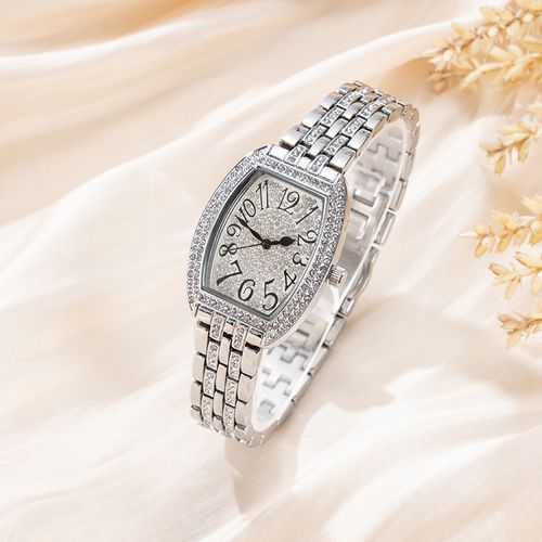 Exquisite Baby's Breath Bracelet with Waterproof Women's Watch